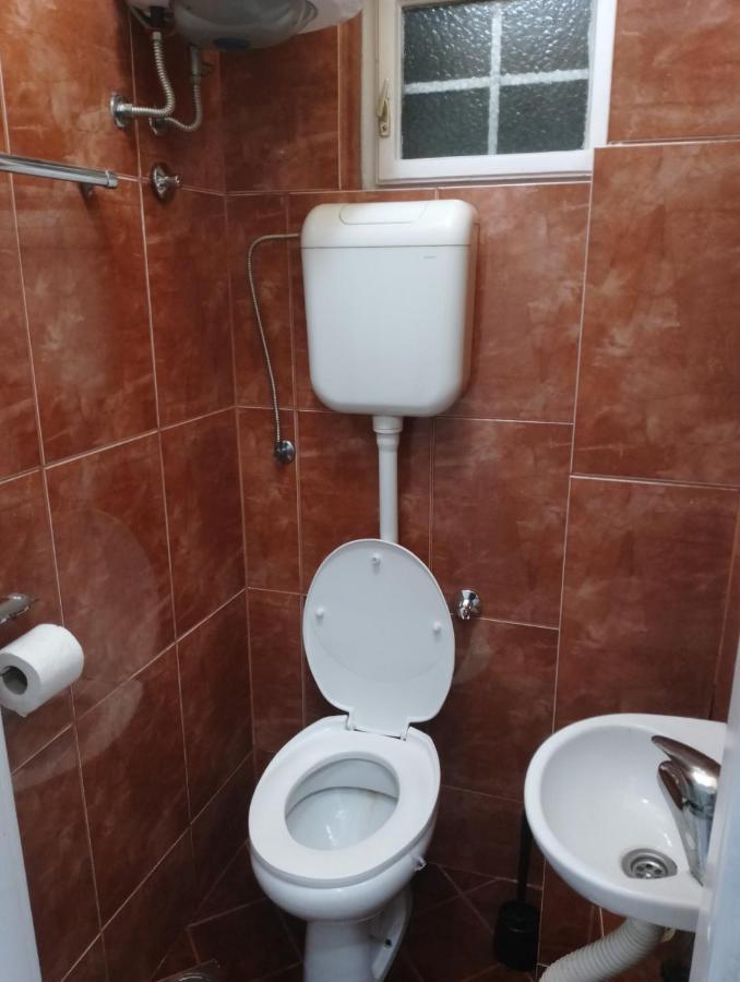 Hotel Mili Host à Belgrade Extérieur photo
