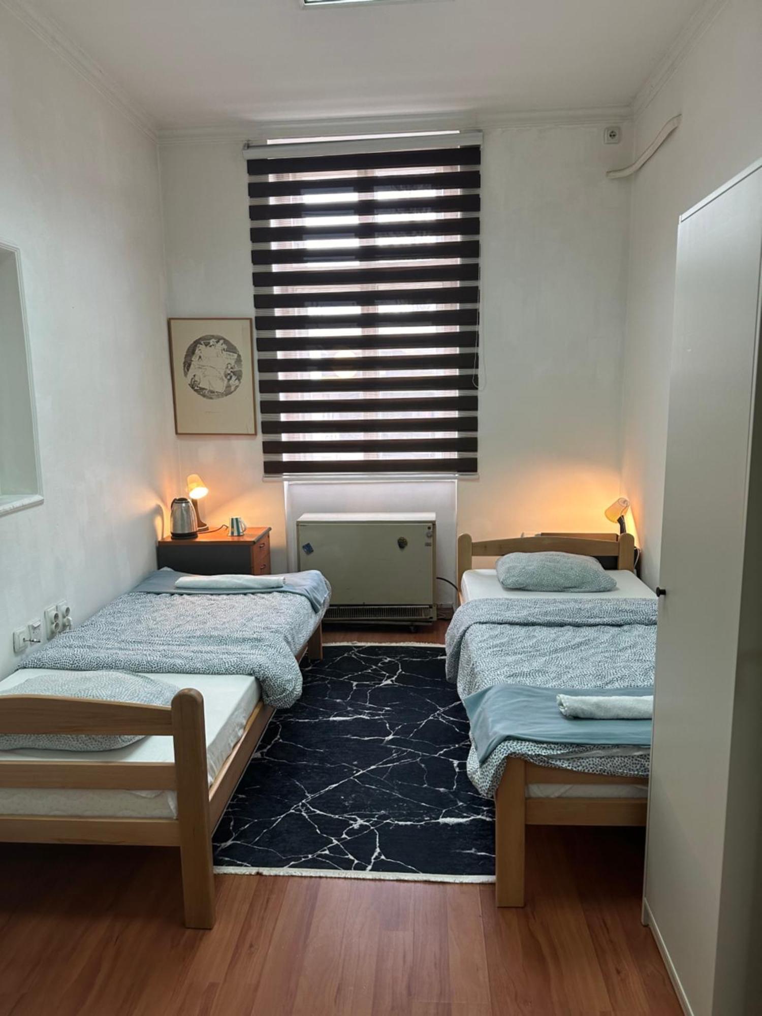 Hotel Mili Host à Belgrade Extérieur photo